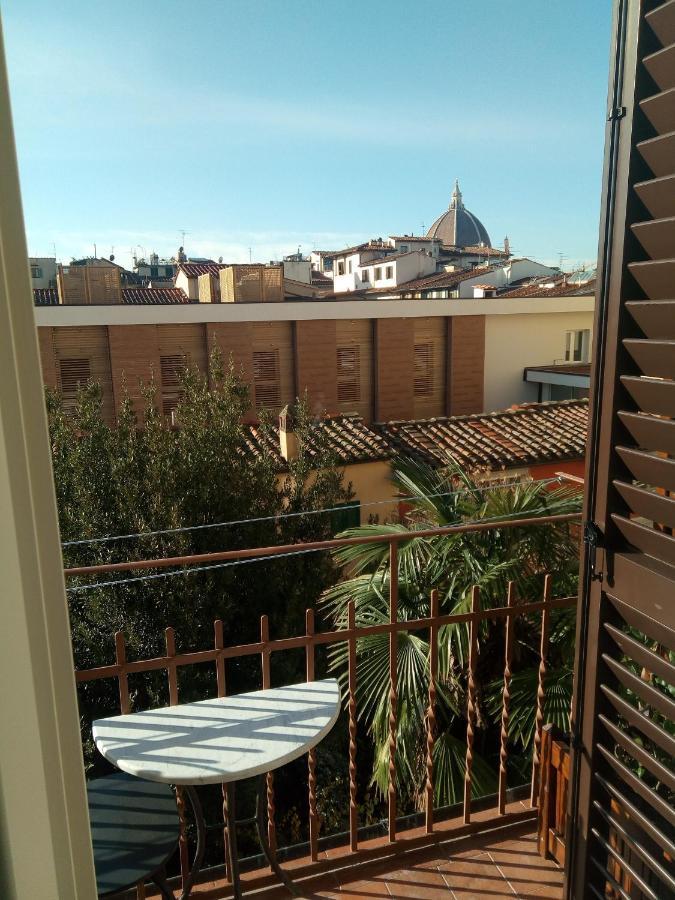 Lovely Apartment With Balcony Florens Exteriör bild